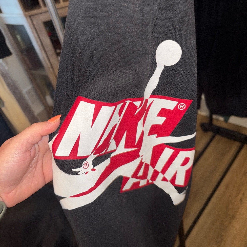Nike Air Jordan Joggers Kids Size XL